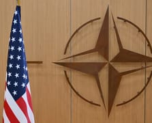 ABD Temsilciler Meclisi'ne NATO'dan ayrılmayı öneren yasa tasarısı sunuldu