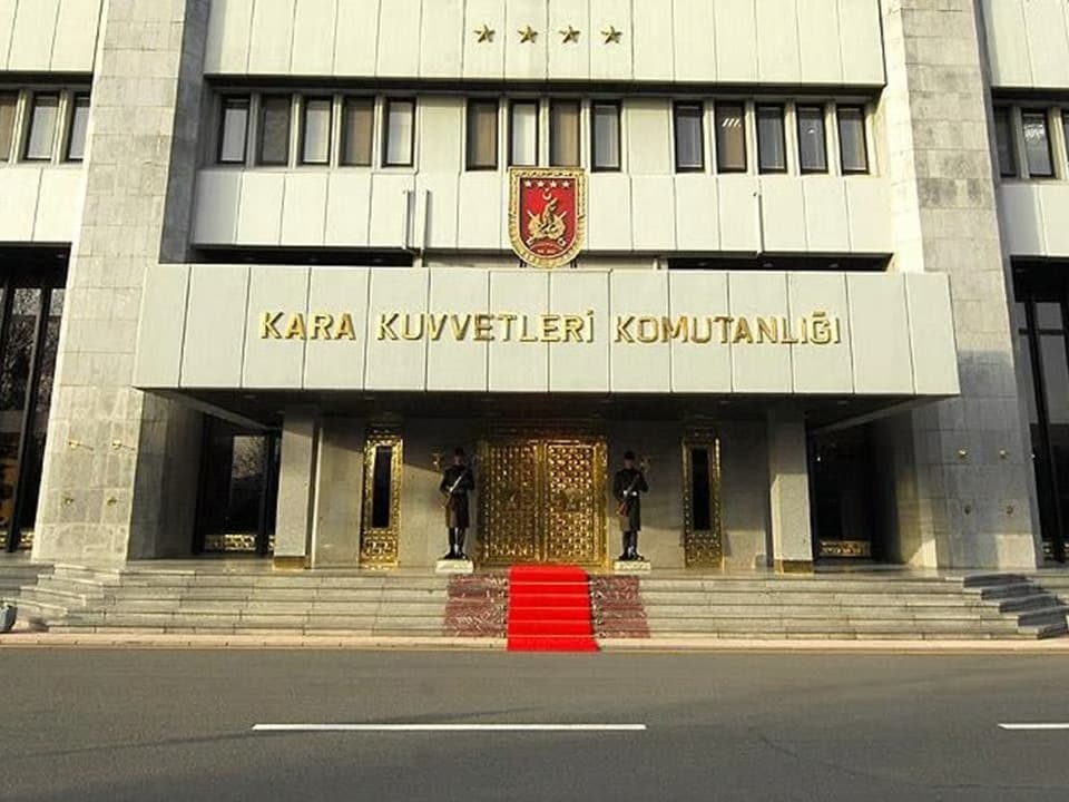 KKK'de yolsuzluk iddiası: 6 asker gözaltında 