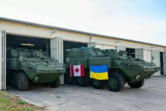 Kanada, Ukrayna'ya yenilenmiş zırhlı araç hibe projesini iptal etti