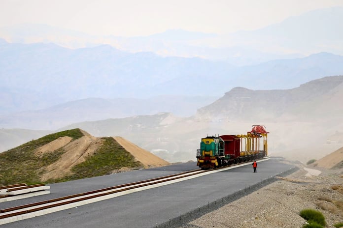 Project Syndicate: Orta Koridor dengeleri nasıl değiştiriyor?