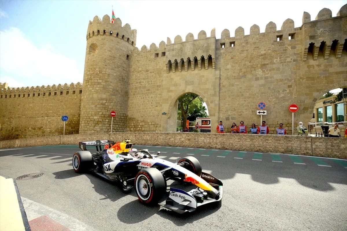 Formula 1 Azerbaycan Grand Prix'sinden unutulmaz kareler