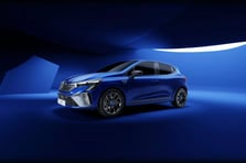 Son model Full Hybrid CLİO tanıtıldı