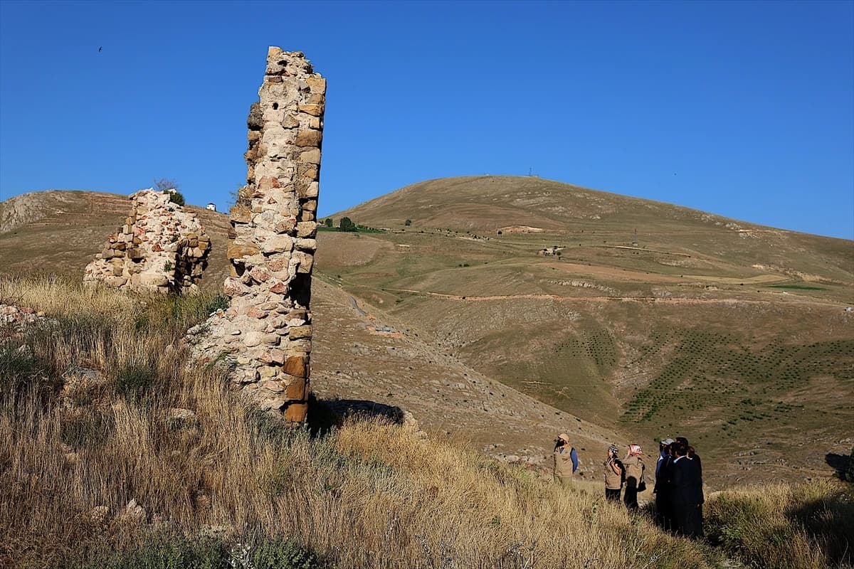 Bayburt Kalesi yeni keşiflere gebe