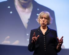 Eski İngiliz İstihbarat Başkanı: Rusya ile fiilen savaş halindeyiz