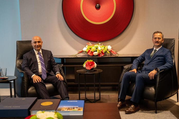 SSB Başkanı Görgün, Halkbank Genel Müdürü Arslan ile bir araya geldi