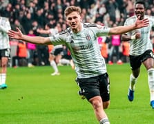 Semih Kılıçsoy, Cagliari ile transfer görüşmesi için İtalya'ya gitti