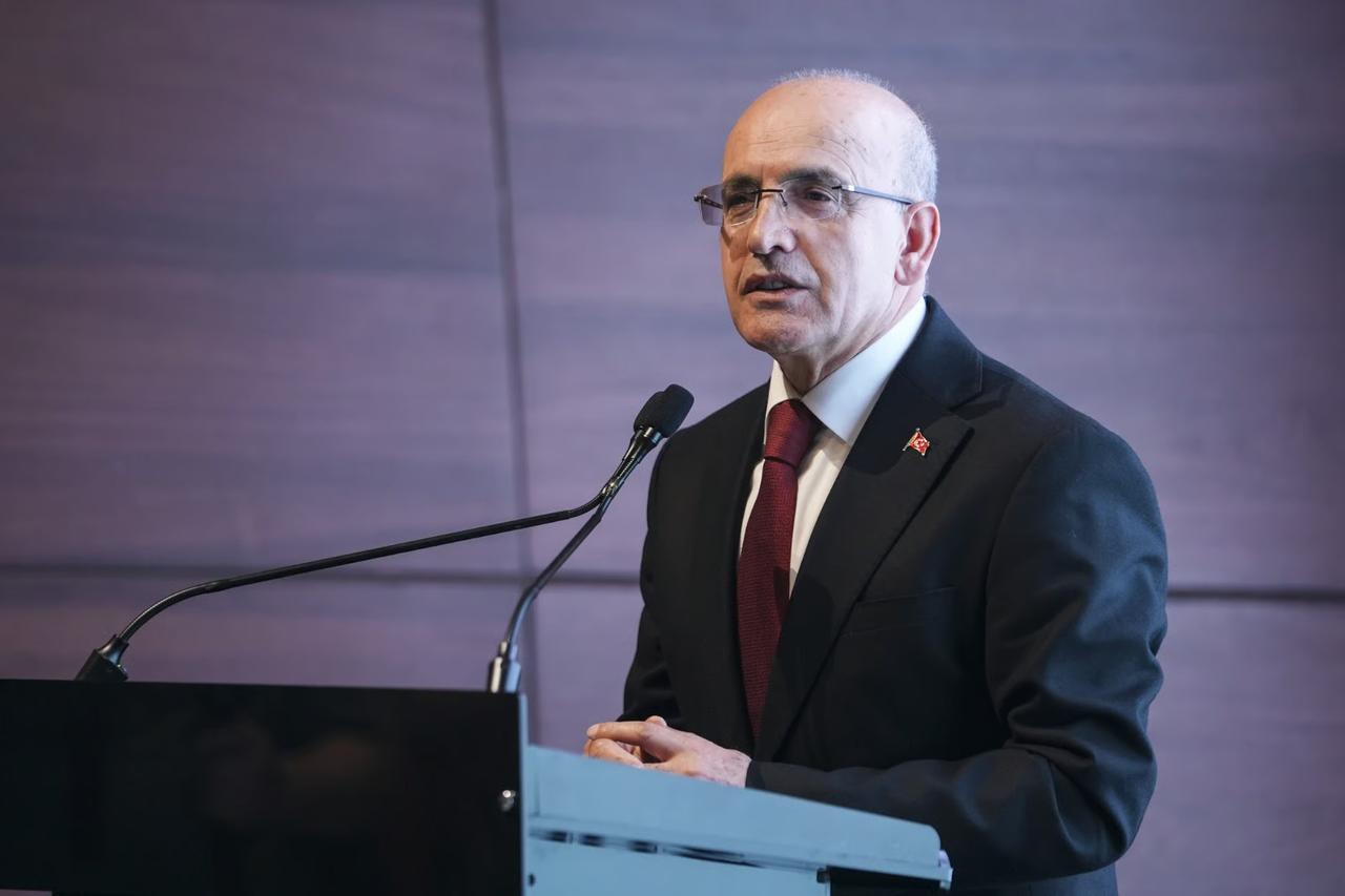 Bakan Şimşek uyardı: 'Ekonomi artık buna göre şekillenecek'