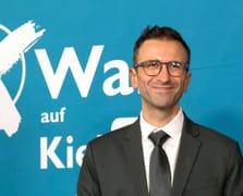 Samet Yılmaz Almanya'nın ikinci Türk Belediye Başkanı oldu