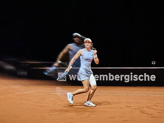 Milli tenisçiden kariyer galibiyeti: Zeynep Sönmez Stuttgart 500'de tarih yazdı