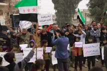 Suriye'de halk terör örgütü YPG'ye karşı sokağa çıktı