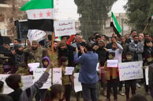 Suriye'de halk terör örgütü YPG'ye karşı sokağa çıktı