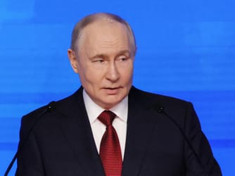 Putin: Ukrainian Drone Strikes Yield No Frontline Impact