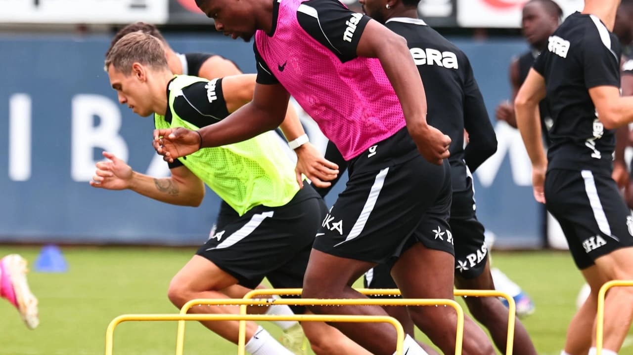 Beşiktaş'ın yeni transferleri siftah yaptı