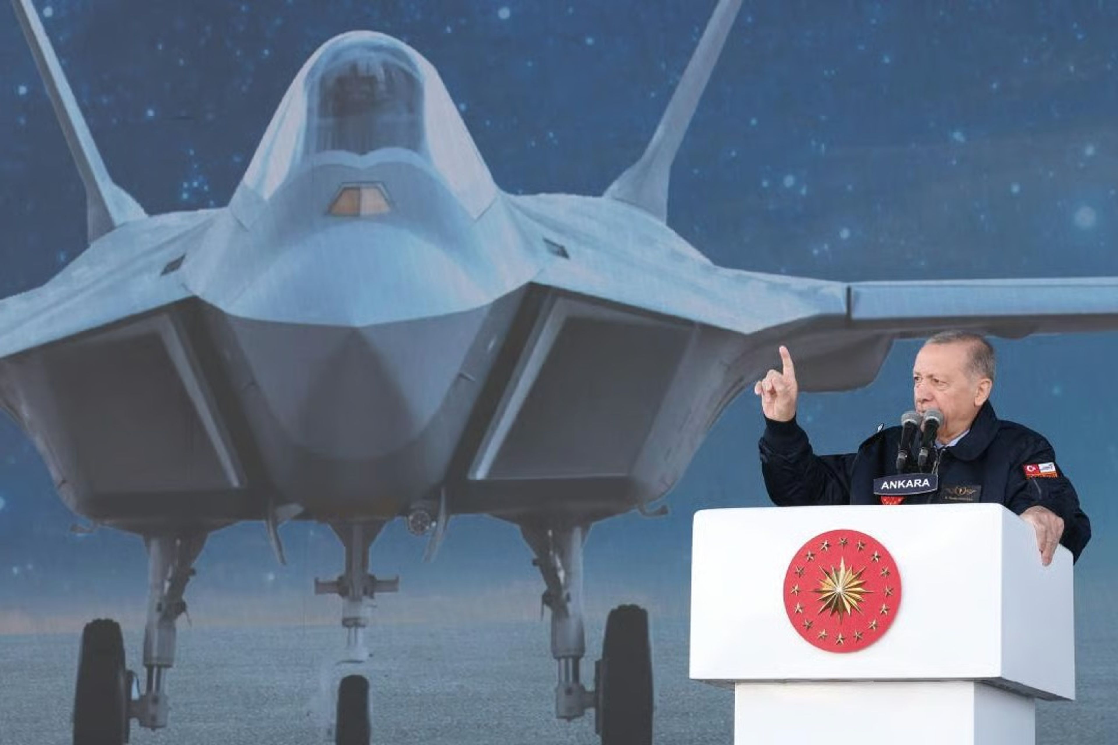Financial Times: Türkiye, Avrupa'nın savunmasında hayati bir rol oynuyor