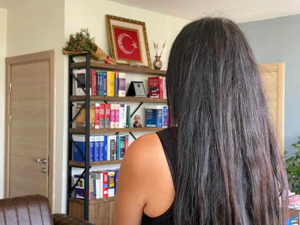 Uyurken cep telefonuna sızıp, 628 bin TL dolandırdılar