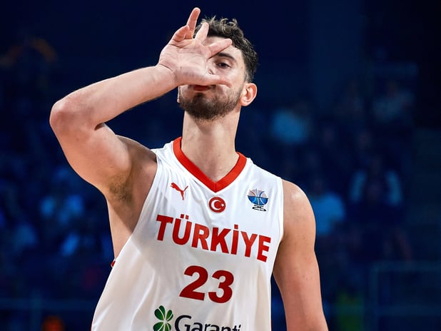 A Milli Basketbol Takımı, EuroBasket'te çeyrek final için sahada: Rakip İsveç