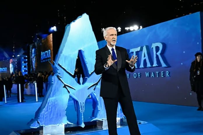 James Cameron: Avatar’ın geleceği filmin başarısına bağlı