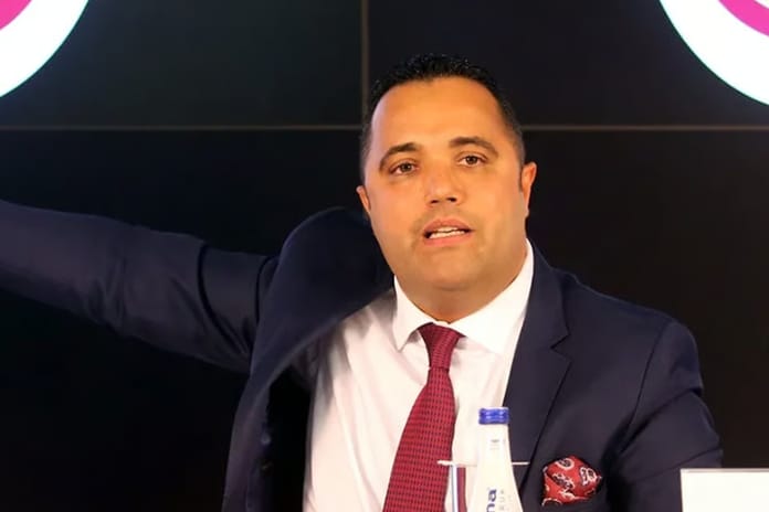 Rezan Epözdemir hakkında ikinci skandal: Kayınvalidesi üzerinden milyarlık vurgun