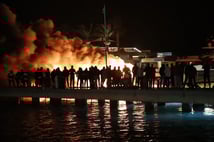 Bodrum Yalıkavak Marina'da yangın! Milyonluk tekneler alevlere teslim oldu 