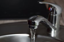 Yunanistan'da  bir kez daha içme suyunda uranyum çıktı