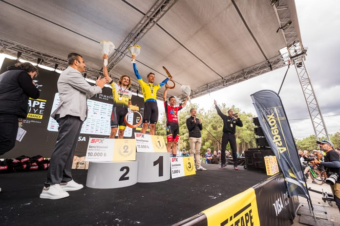 İkonik mayolar sahiplerini buldu