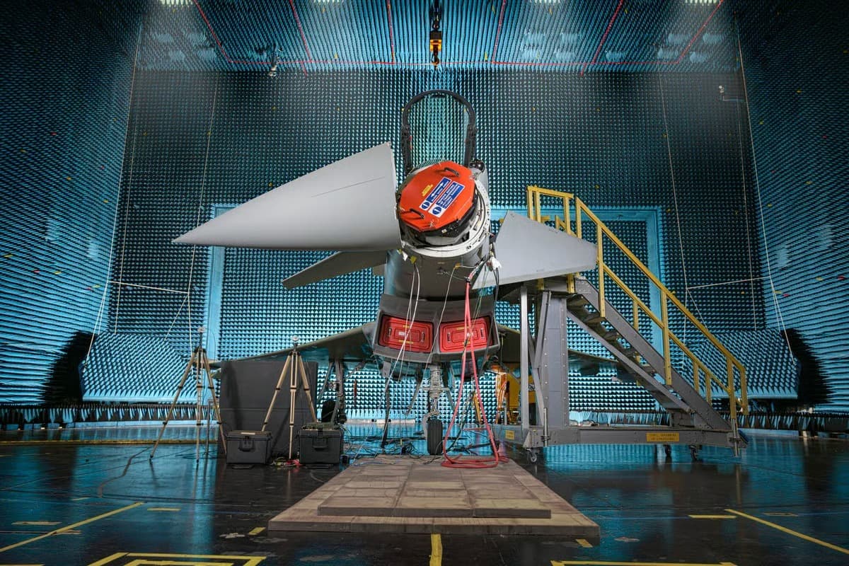 Türkiye’nin Eurofighter uçaklarında ECRS Mk0 AESA radarın kullanılacağı iddia edildi