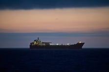 Portekiz donanması Atlantik'te 1.7 ton kokain ele geçirdi