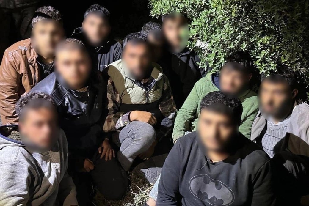 İHA'lar havadan izledi, jandarma karadan yakaladı