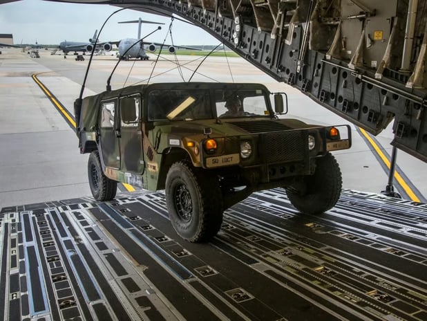 İsrail, ABD'li şirketle yüzlerce askeri araç alımı için anlaşmaya vardı