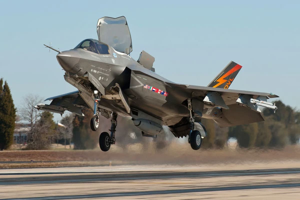 Deniz Piyadeleri F-35 filosunu büyütüyor
