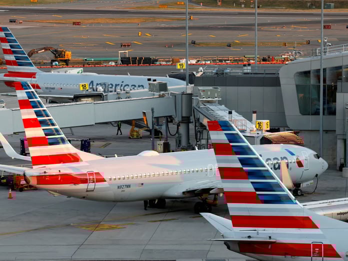 ABD hükümetin açılmasıyla uçuş kısıtlamalarını kaldırdı