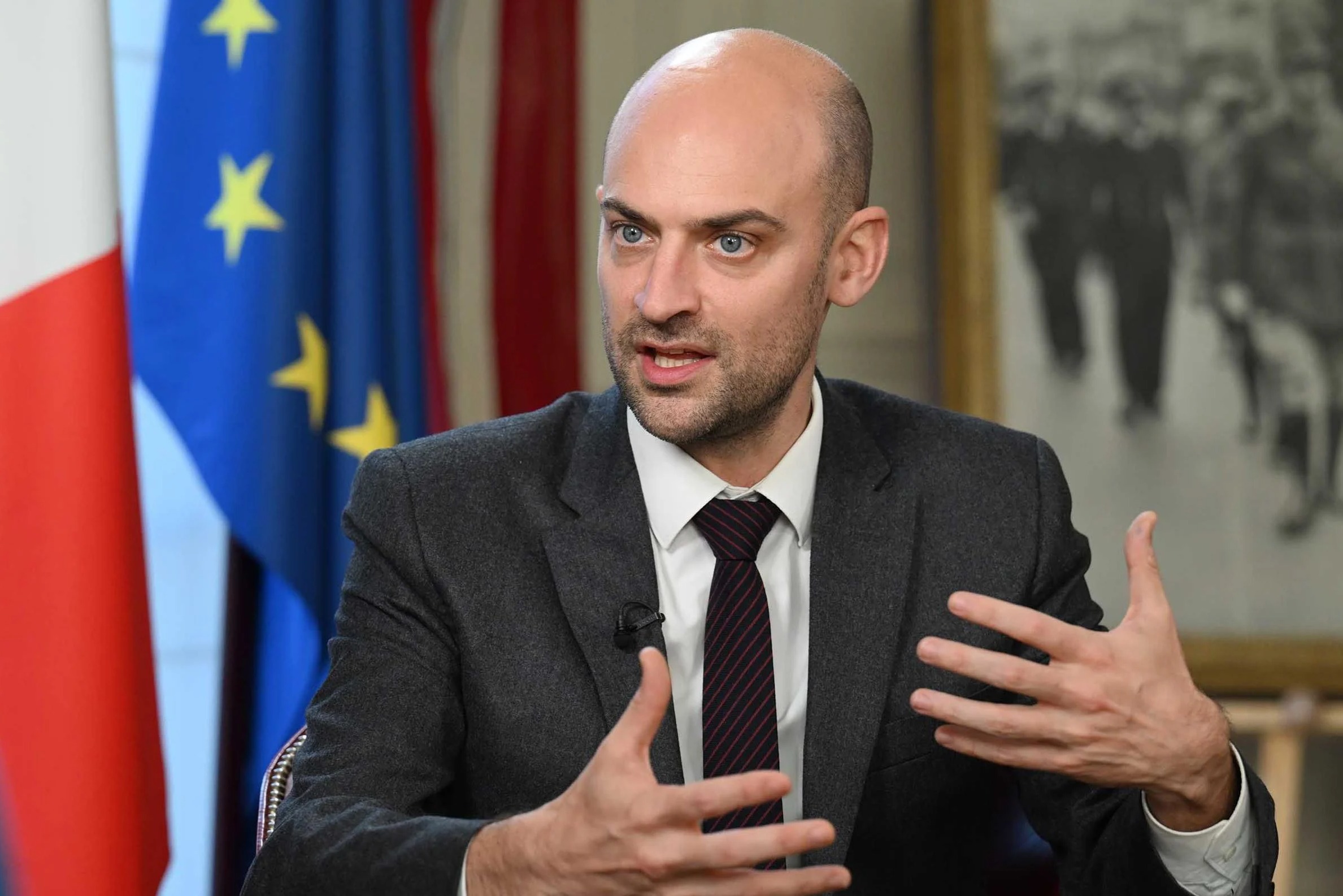 France: Iran Must Concede After Losing Its Leader