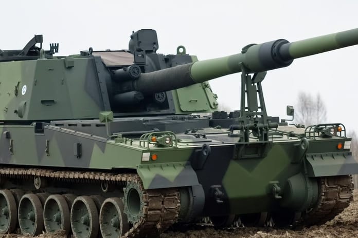 Güney Kore'den Kanada’ya 20 milyar doları aşan denizaltı ve zırhlı araç teklifi