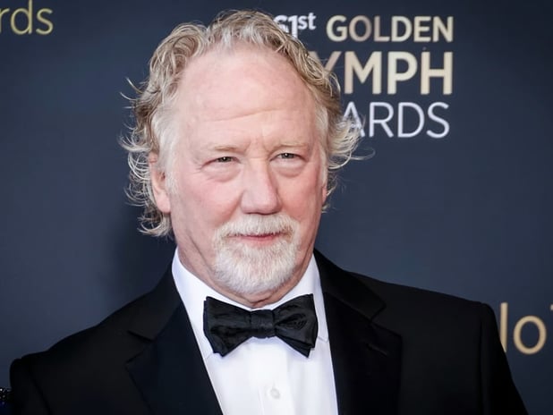 ABD'de ünlü oyuncu Busfield'ın evine baskın düzenlendi