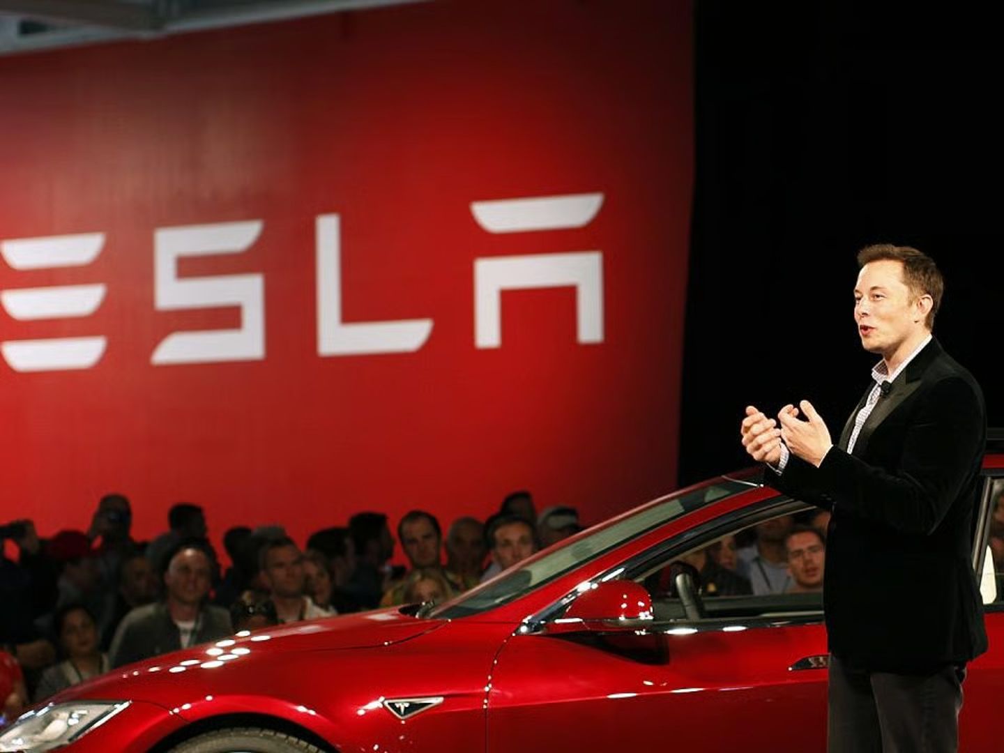 Tesla ikinci çeyrekte gelir ve kâr kaybı yaşadı