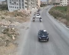 Polisler, küçük yaşta babasını kaybeden polis kızına sürpriz yaptı