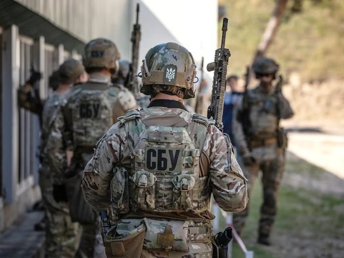 Azerbaycan'da "Milyarderler İttifakı"na darbe soruşturması açıldı