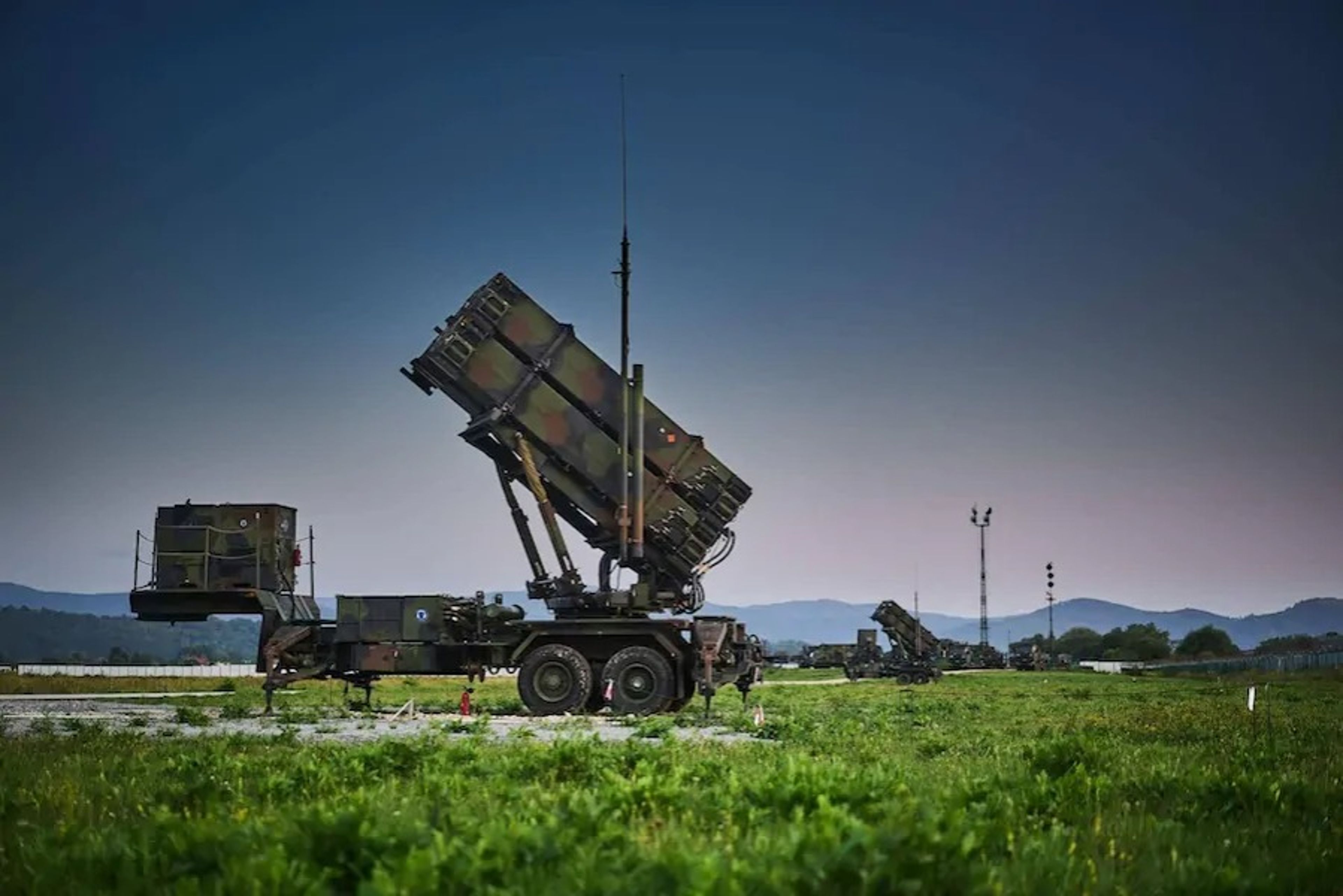 Hollanda Patriot hava savunma kapasitesini artırıyor yeni sistem için sözleşme imzalandı
