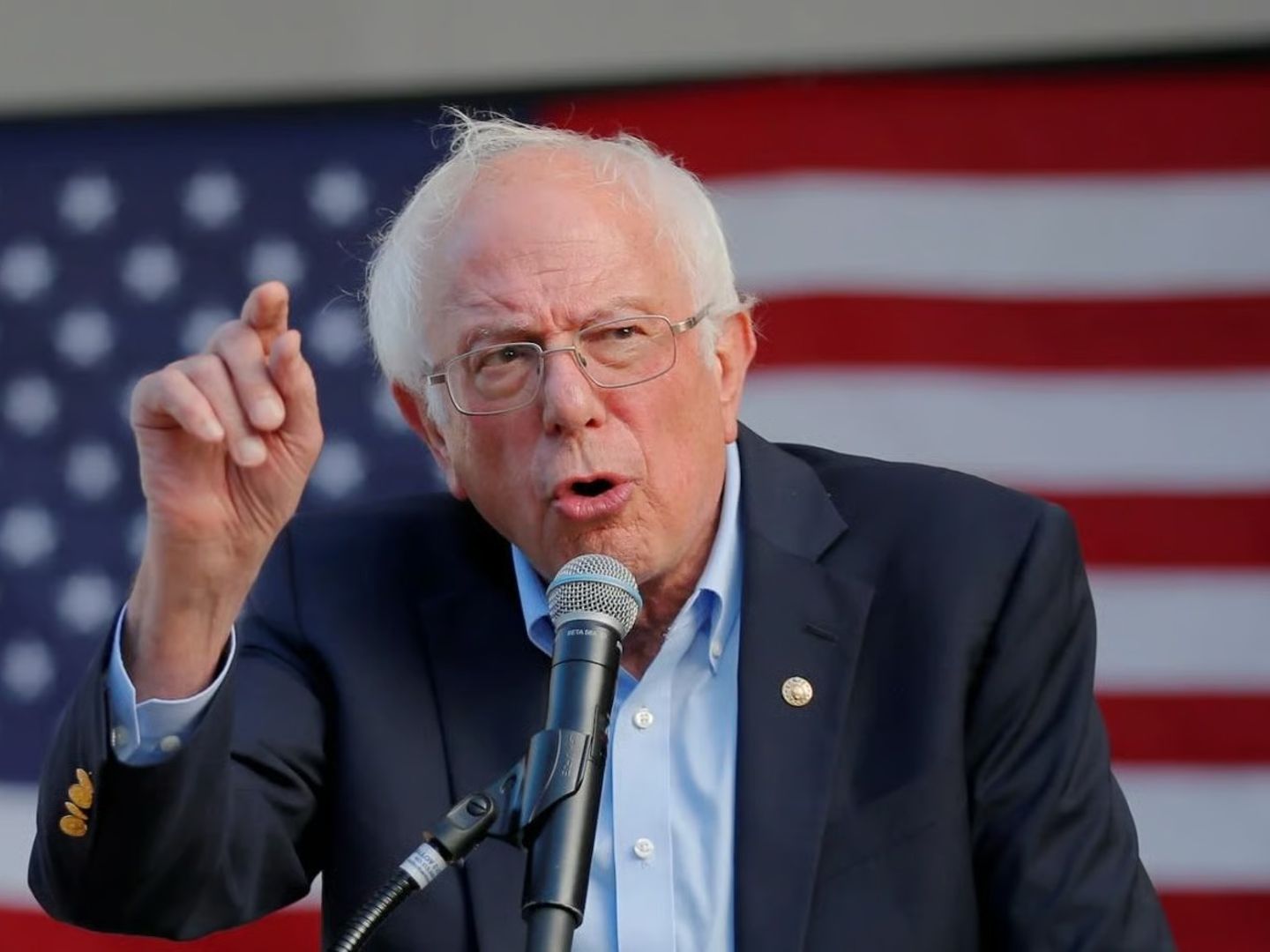 Sanders ABD’nin İran saldırılarının maliyetini eleştirdi