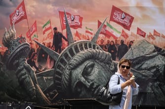 Iran Threatens Gulf Infrastructure If Trump Resumes Strikes