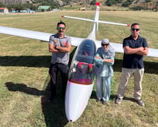 Gençliğinde tır kullanan 83 yaşındaki Mürüvvet Teyze'nin "uçma" hayali gerçekleşti