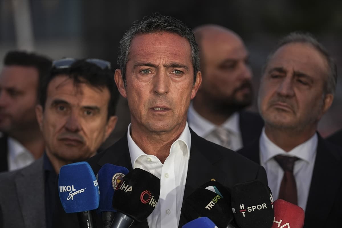 Fenerbahçe'nin yeni başkanı Sadettin Saran oldu: 7 yıllık Ali Koç dönemi sona erdi