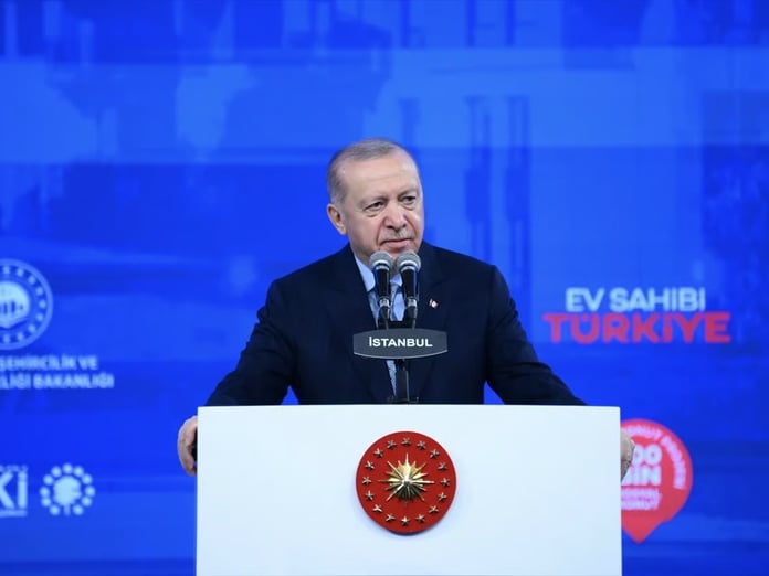 Cumhurbaşkanı Erdoğan'dan İstanbul kura çekiminde tarihi müjdeler