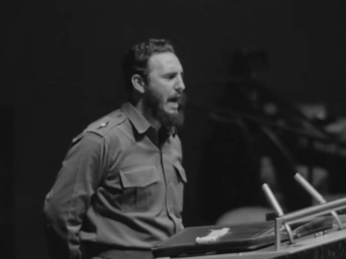 Tarihte bugün: Fidel Castro BM tarihindeki en uzun konuşmayı yaptı