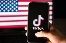 Trump TikTok'a 90 gün daha zaman tanıdı