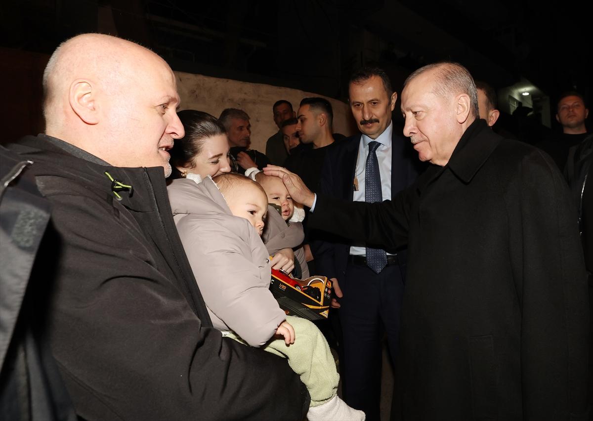 Cumhurbaşkanı Erdoğan’dan aile iftarına ziyaret