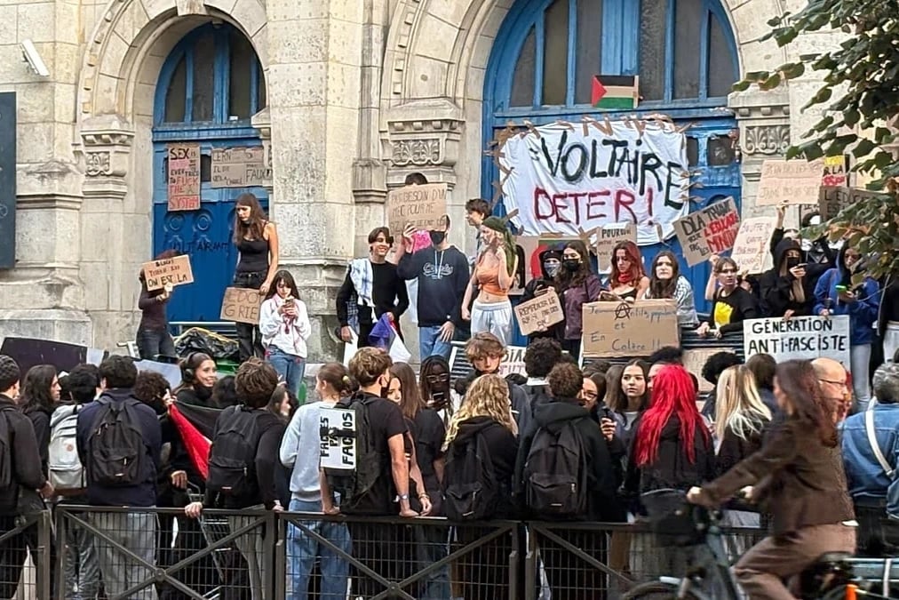 Fransa'daki öğrenci protestoları Belçika'ya sıçradı