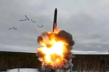 Rusya, Oreshnik balistik füzesinde seri üretime başladı