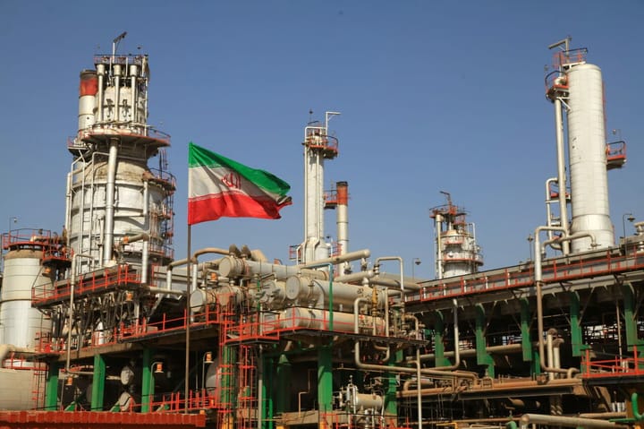 Iran Pursues Oil Deals with Japan Under US Waiver