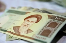 İran'da para reformu onaylandı: Paradan 4 sıfır atılıyor